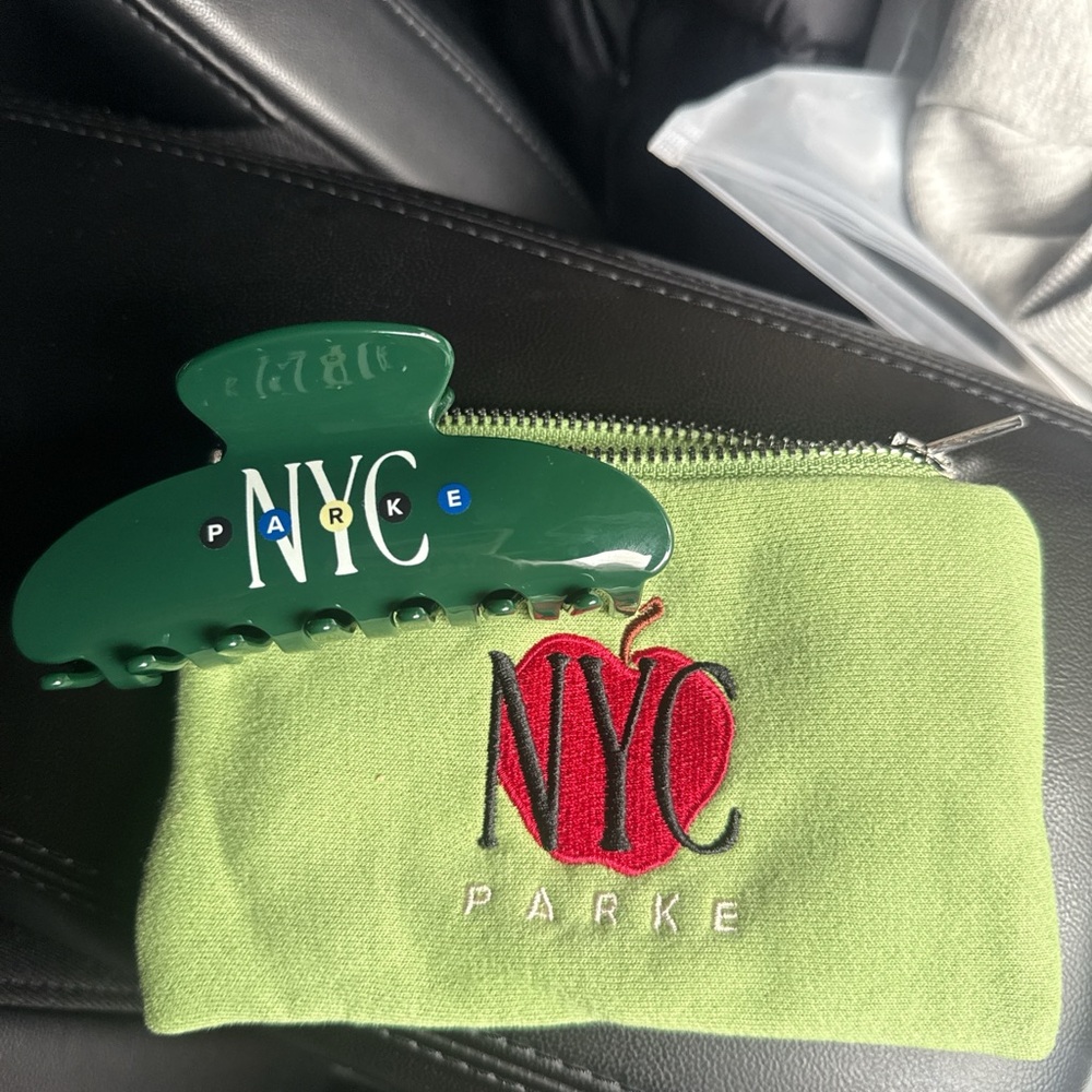 Green Parke NYC Exclusive Claw Clip